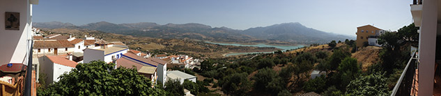 Uitzicht La Viñuela vanaf Los Romanes